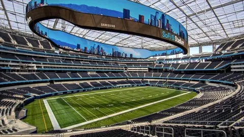 铁路迎战寒潮，贴心服务保障旅客安全返程